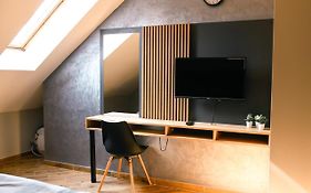 Manoir Apartments Novi Sad